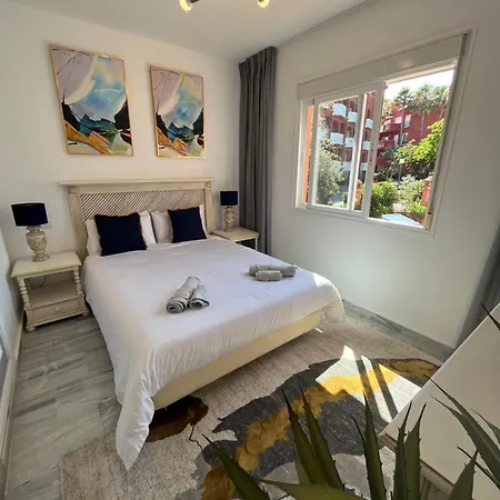 Sunriser Sea View * Estepona