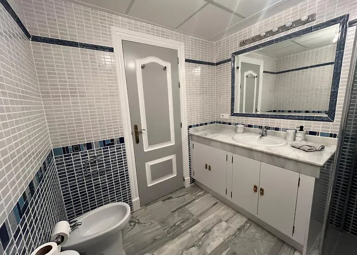 Sunriser Sea View דירה