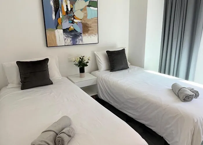 Sunriser Sea View * אסטפונה