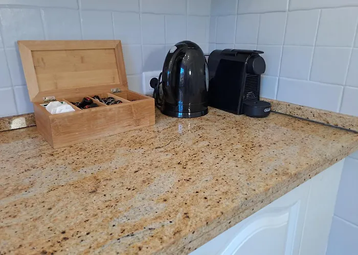 Sunriser Sea View * אסטפונה