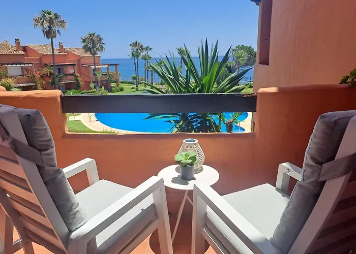 Sunriser Sea View شقة